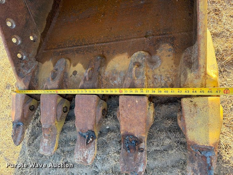 image for item FN3576 2022 Caterpillar 336 TC excavator