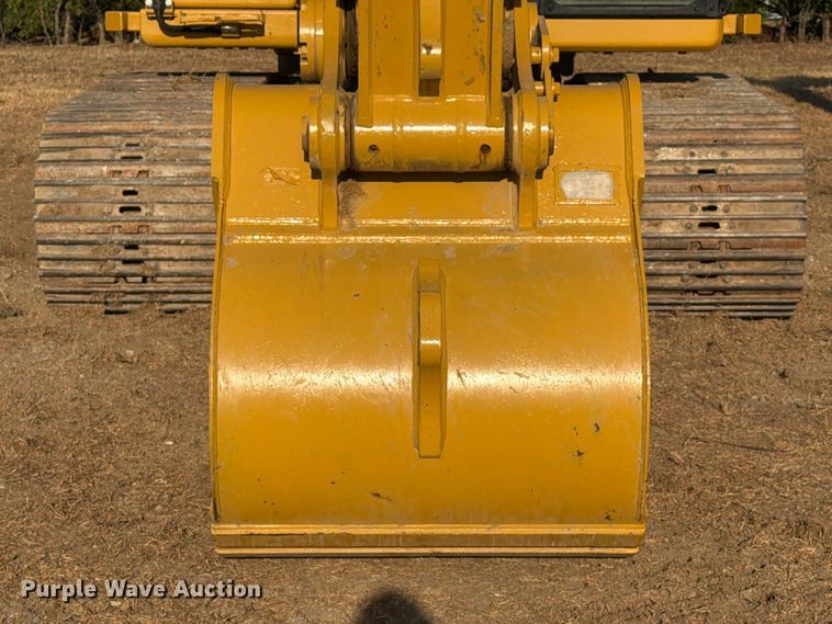 image for item FN3576 2022 Caterpillar 336 TC excavator