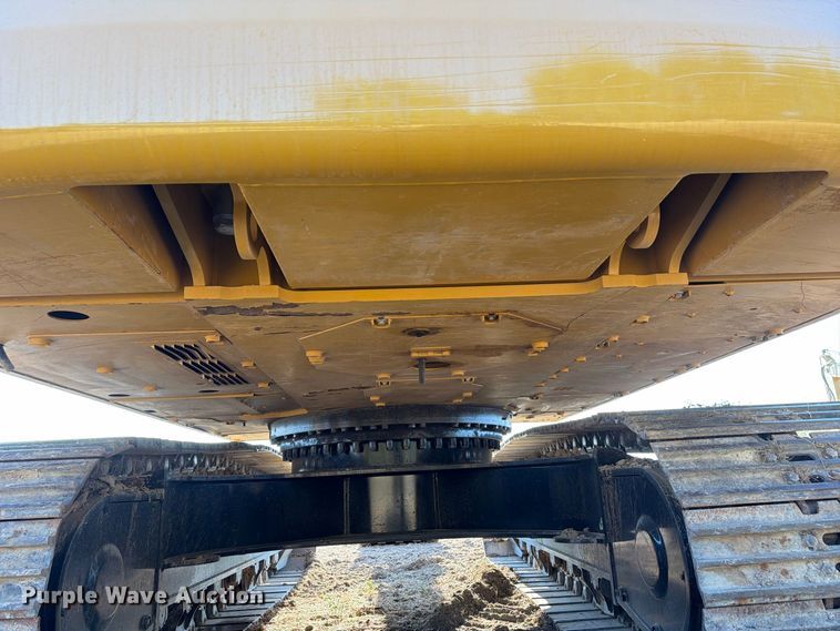 image for item FN3576 2022 Caterpillar 336 TC excavator