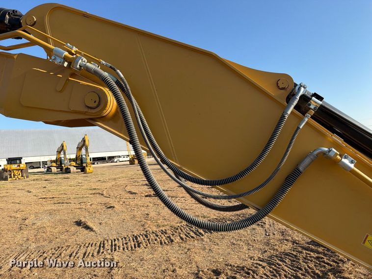 image for item FN3576 2022 Caterpillar 336 TC excavator