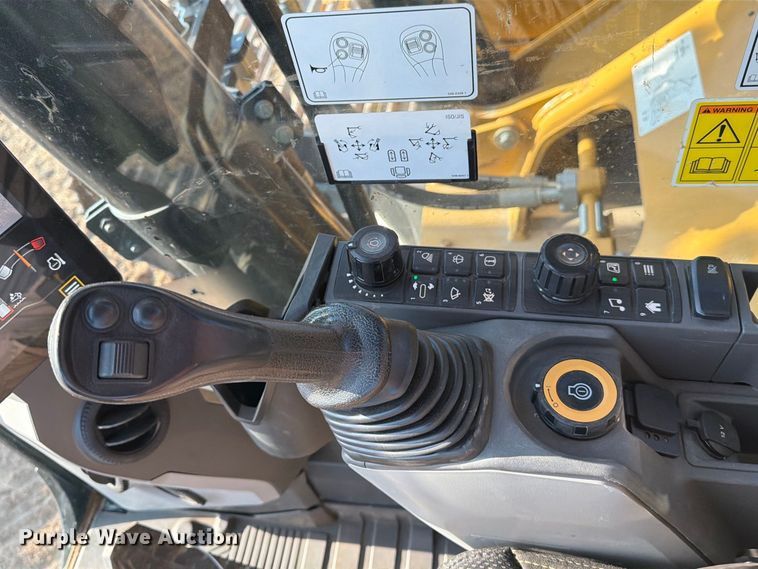 image for item FN3576 2022 Caterpillar 336 TC excavator