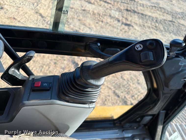 image for item FN3576 2022 Caterpillar 336 TC excavator
