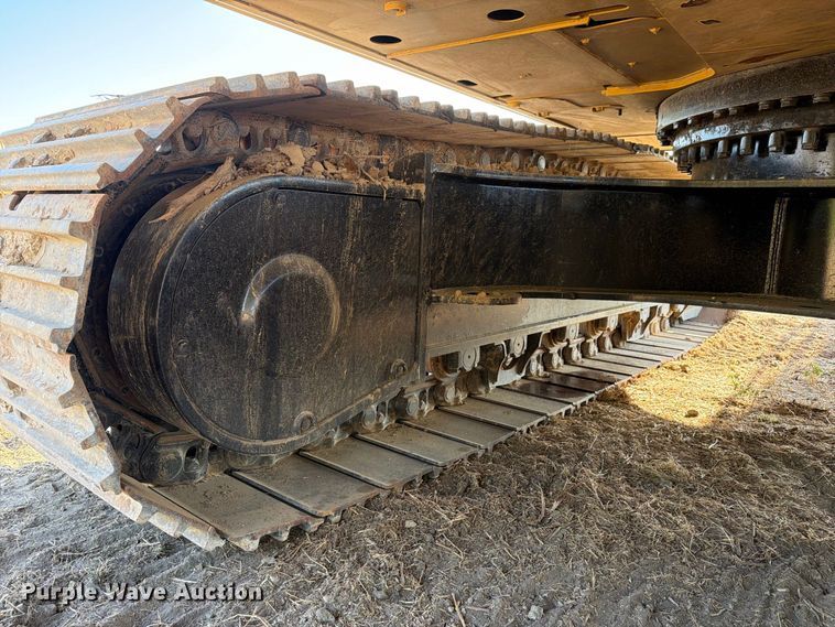 image for item FN3576 2022 Caterpillar 336 TC excavator