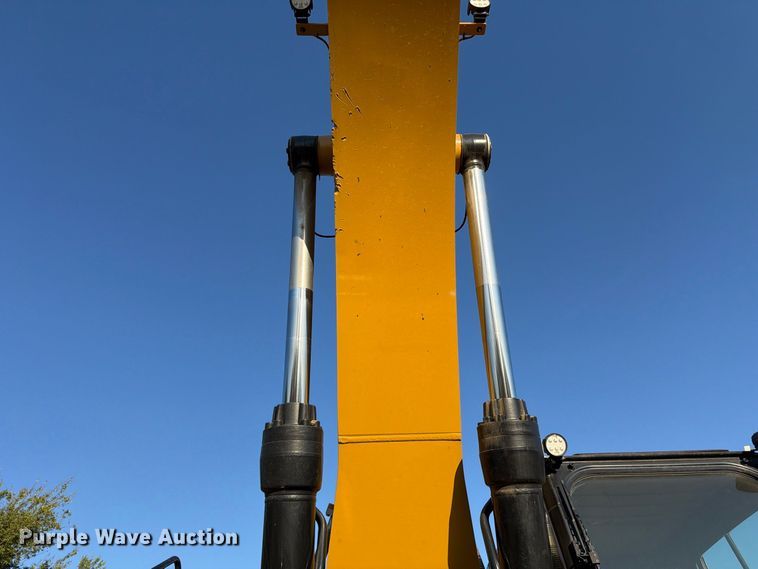 image for item FN3577 2022 Caterpillar 336 TC excavator