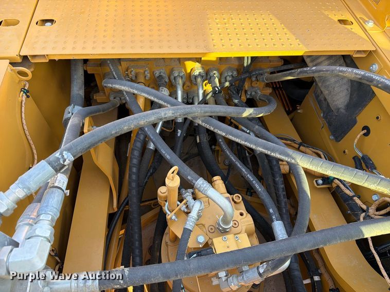 image for item FN3577 2022 Caterpillar 336 TC excavator