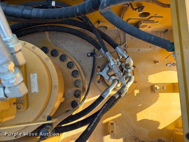 image for item FN3577 2022 Caterpillar 336 TC excavator
