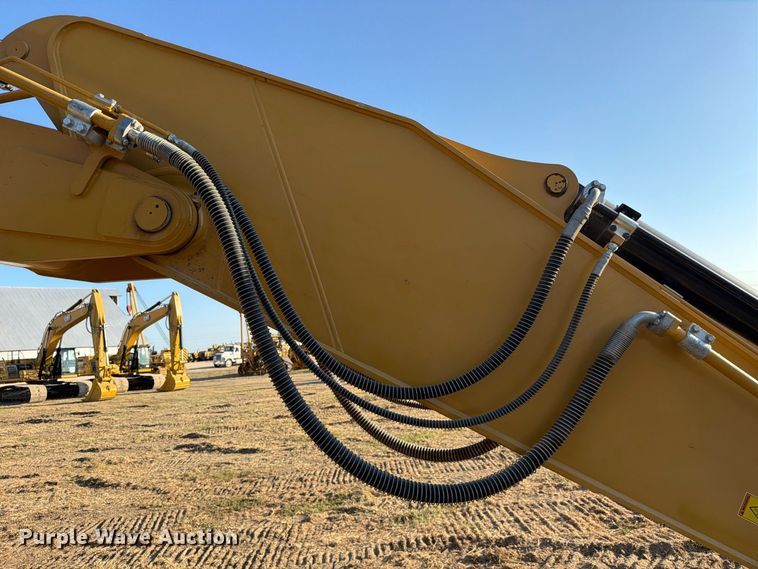 image for item FN3577 2022 Caterpillar 336 TC excavator
