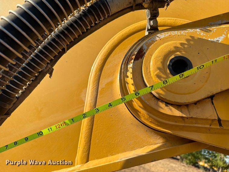 image for item FN3577 2022 Caterpillar 336 TC excavator