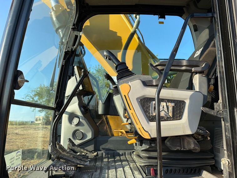 image for item FN3577 2022 Caterpillar 336 TC excavator