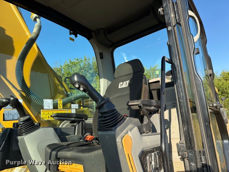 image for item FN3577 2022 Caterpillar 336 TC excavator