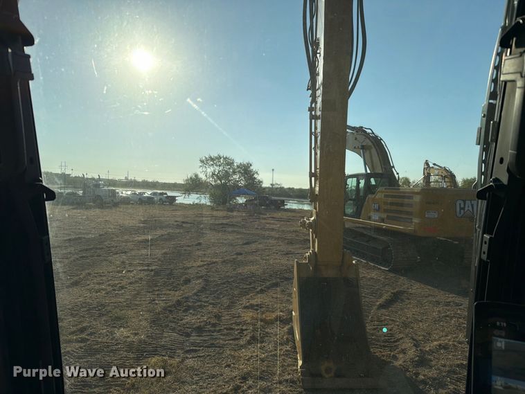 image for item FN3577 2022 Caterpillar 336 TC excavator