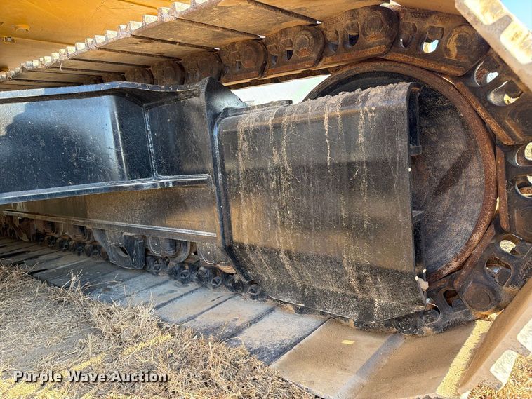 image for item FN3577 2022 Caterpillar 336 TC excavator