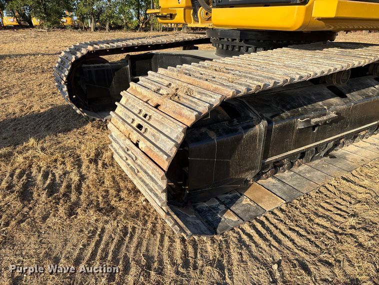 image for item FN3577 2022 Caterpillar 336 TC excavator