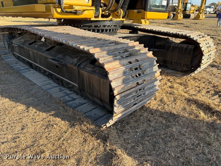 image for item FN3577 2022 Caterpillar 336 TC excavator