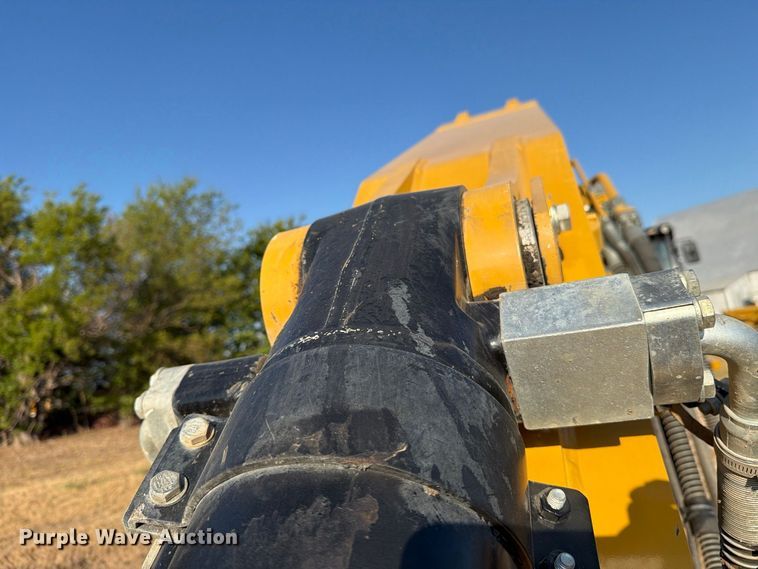 image for item FN3578 2023 Caterpillar 336 TC excavator