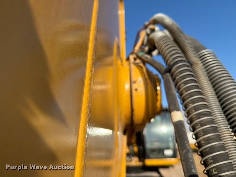 image for item FN3578 2023 Caterpillar 336 TC excavator