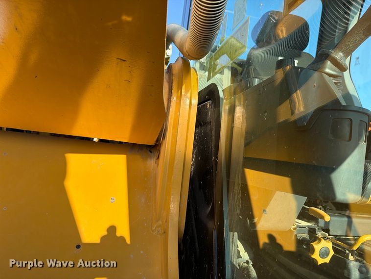 image for item FN3578 2023 Caterpillar 336 TC excavator