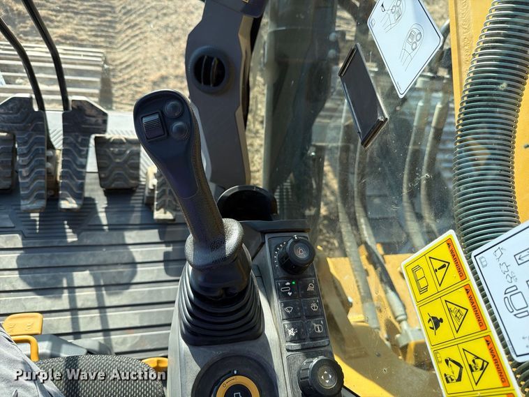 image for item FN3578 2023 Caterpillar 336 TC excavator