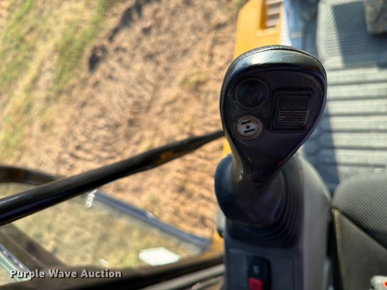 image for item FN3578 2023 Caterpillar 336 TC excavator