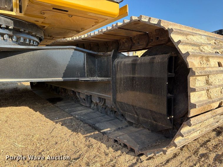 image for item FN3578 2023 Caterpillar 336 TC excavator