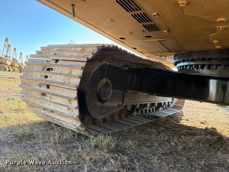 image for item FN3578 2023 Caterpillar 336 TC excavator
