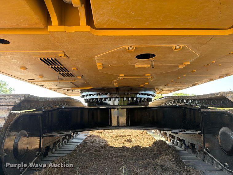 image for item FN3579 2023 Caterpillar 336 TC excavator