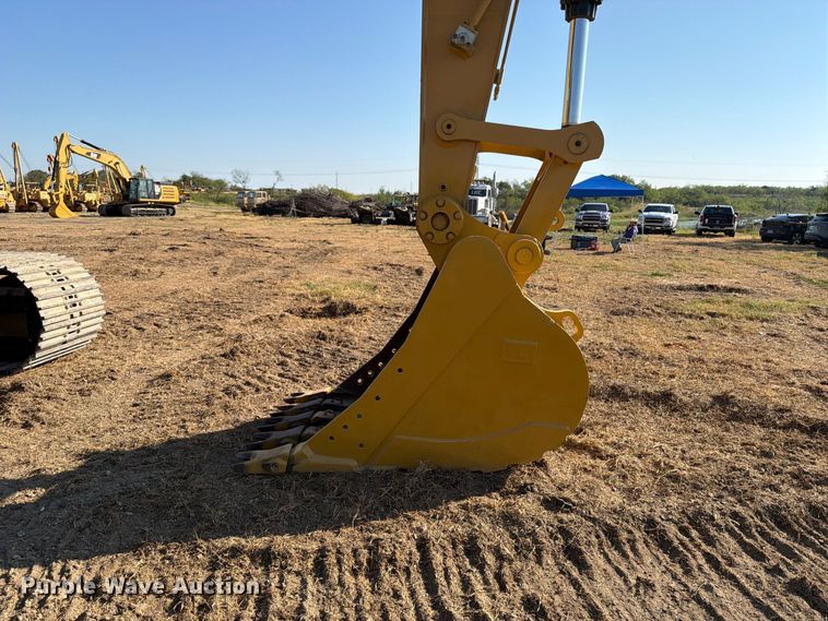 image for item FN3579 2023 Caterpillar 336 TC excavator