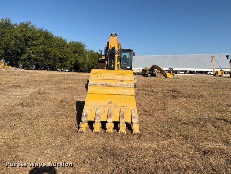 image for item FN3579 2023 Caterpillar 336 TC excavator
