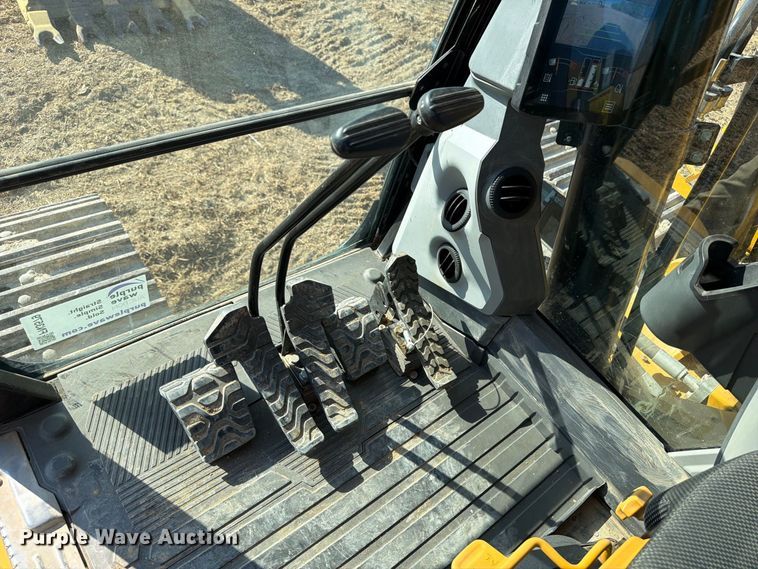 image for item FN3579 2023 Caterpillar 336 TC excavator