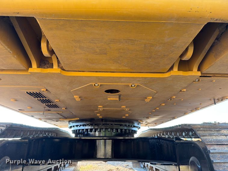 image for item FN3580 2023 Caterpillar 336 TC excavator