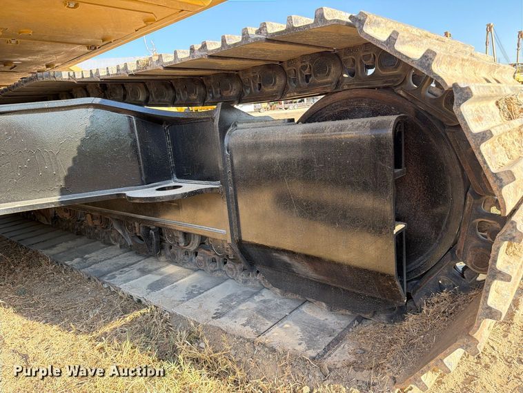 image for item FN3580 2023 Caterpillar 336 TC excavator