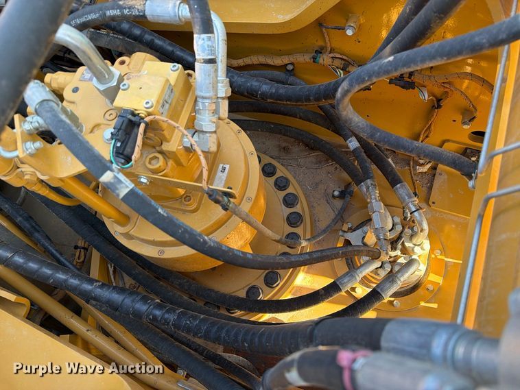 image for item FN3581 2023 Caterpillar 336 TC excavator