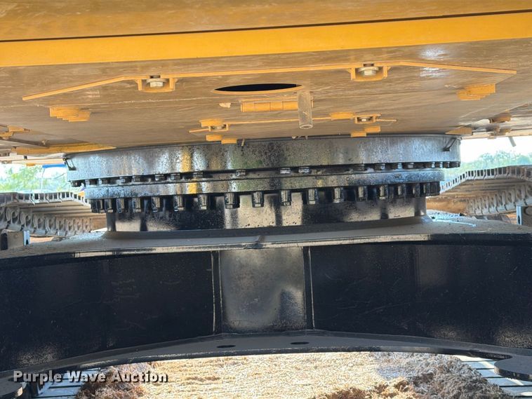image for item FN3581 2023 Caterpillar 336 TC excavator
