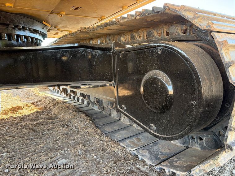 image for item FN3581 2023 Caterpillar 336 TC excavator