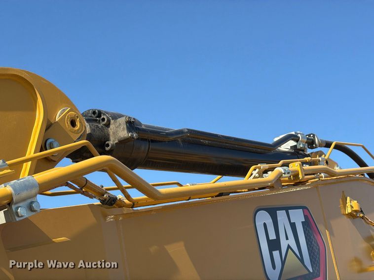 image for item FN3581 2023 Caterpillar 336 TC excavator