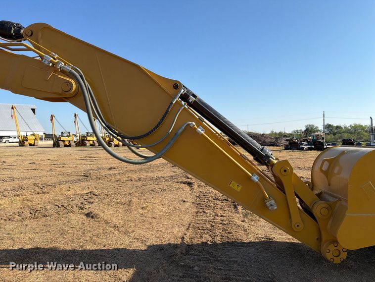 image for item FN3581 2023 Caterpillar 336 TC excavator