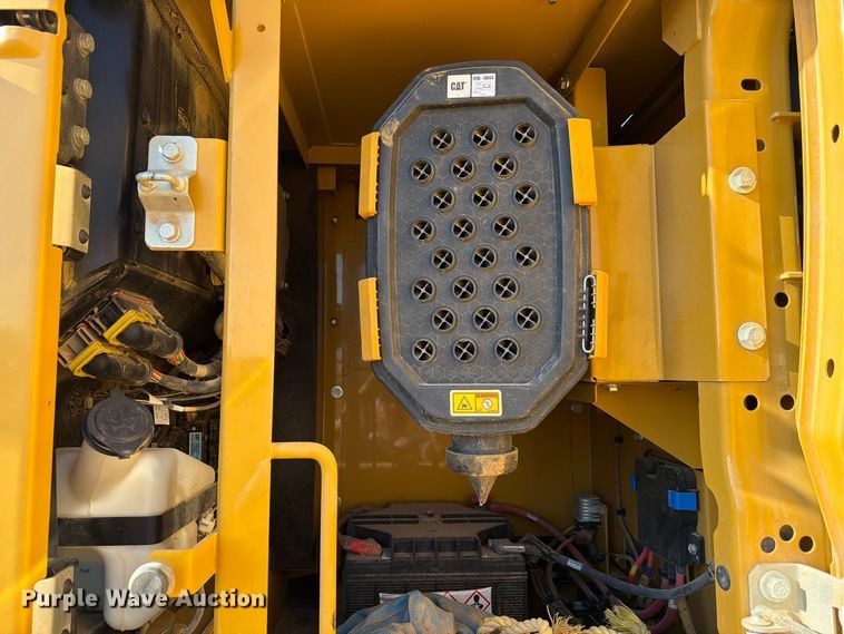 image for item FN3581 2023 Caterpillar 336 TC excavator