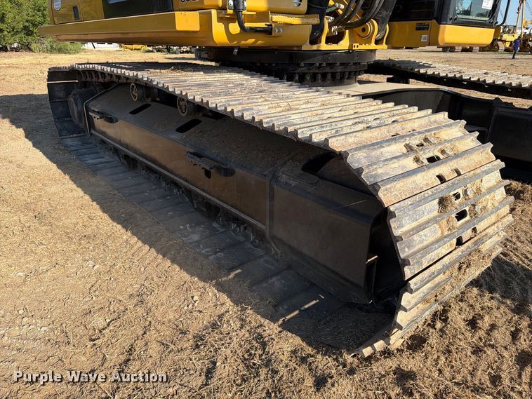 image for item FN3581 2023 Caterpillar 336 TC excavator