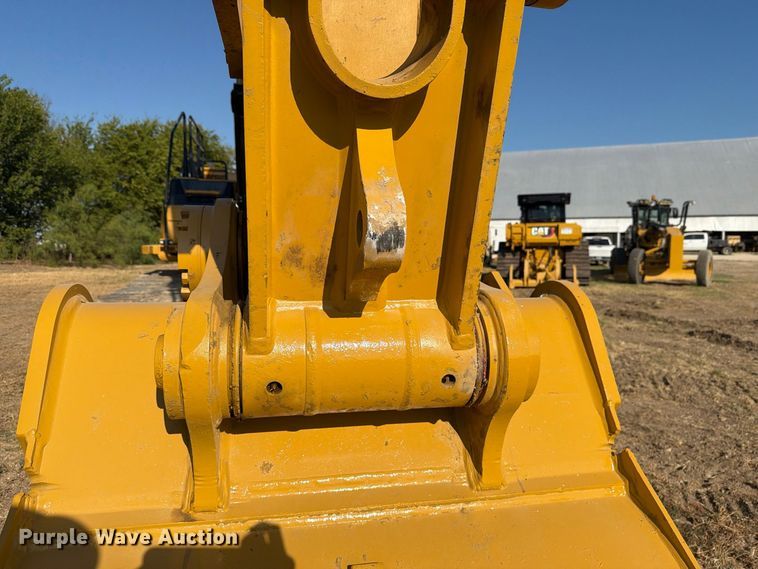 image for item FN3582 2023 Caterpillar 336 TC excavator