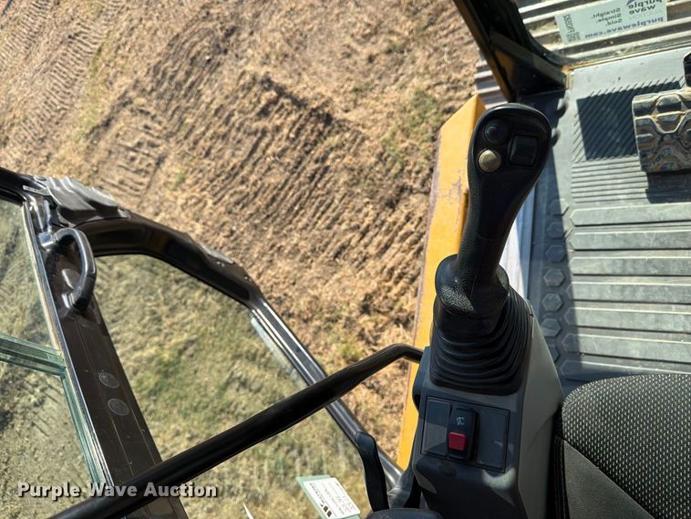 image for item FN3582 2023 Caterpillar 336 TC excavator