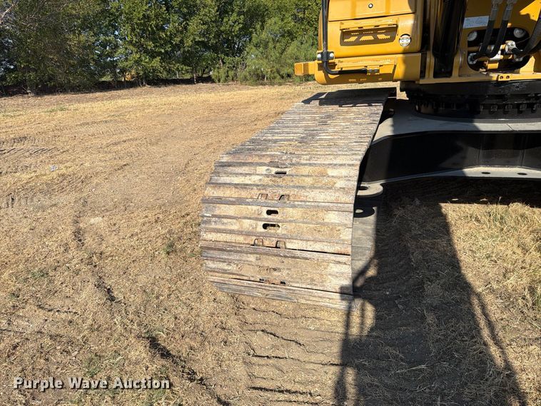 image for item FN3582 2023 Caterpillar 336 TC excavator