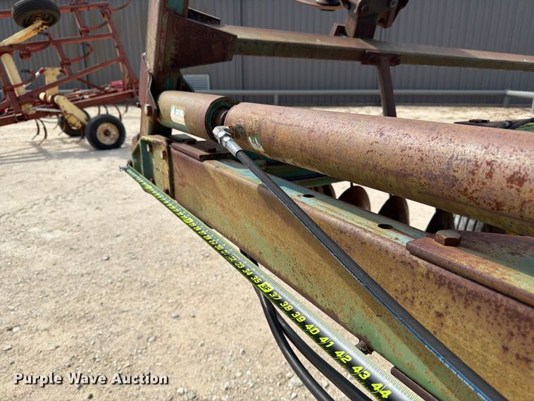 image for item FN3586 John Deere TO235 double off-set disk
