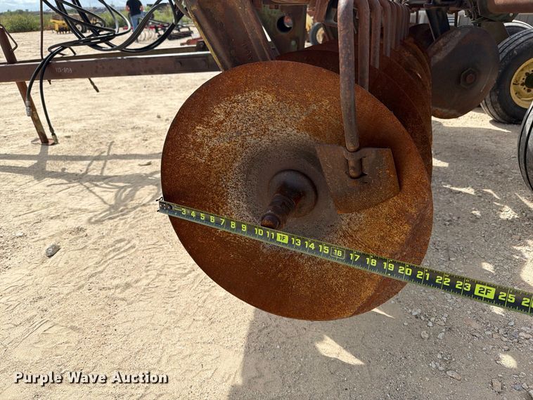 image for item FN3586 John Deere TO235 double off-set disk