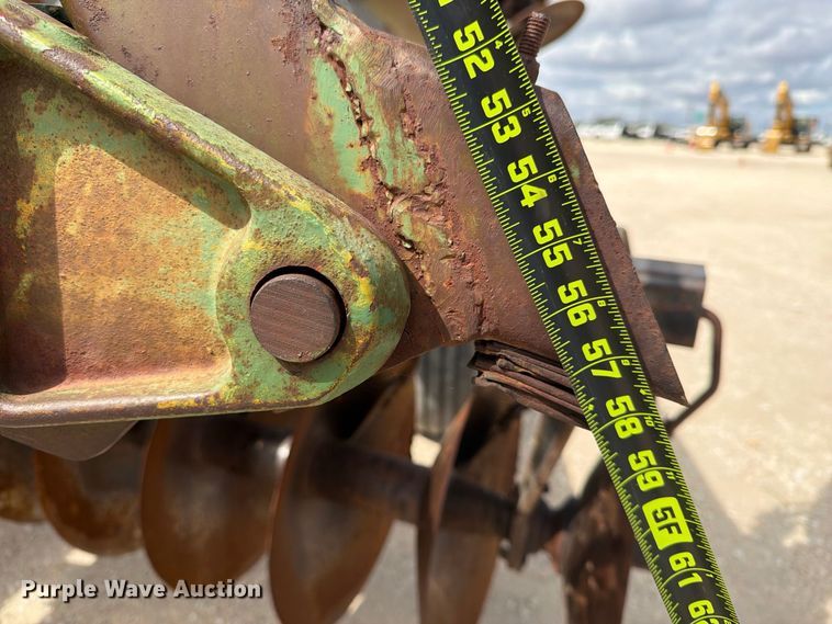 image for item FN3586 John Deere TO235 double off-set disk