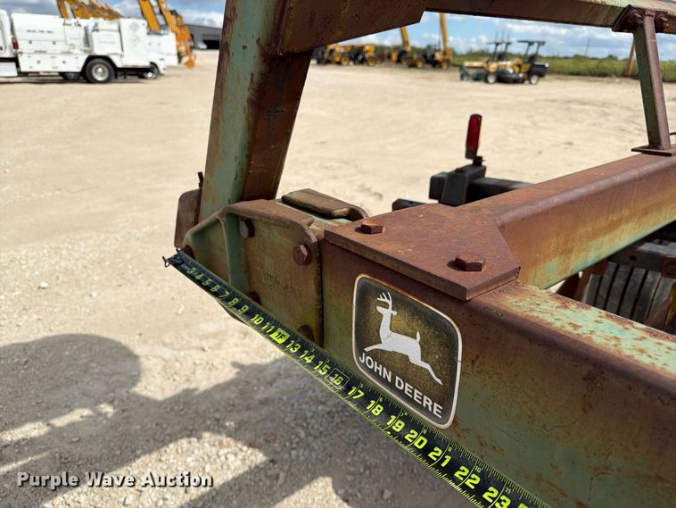 image for item FN3586 John Deere TO235 double off-set disk