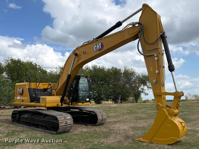 image for item FN3592 2022 Caterpillar 330 TC excavator