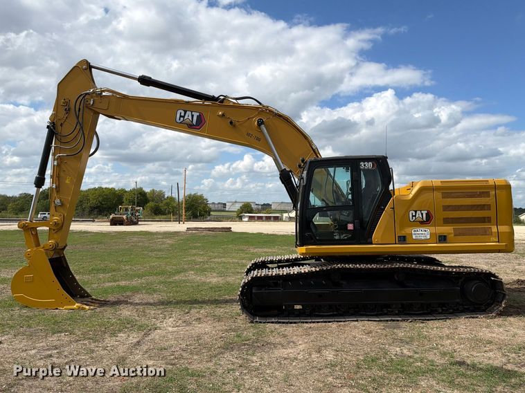 image for item FN3592 2022 Caterpillar 330 TC excavator