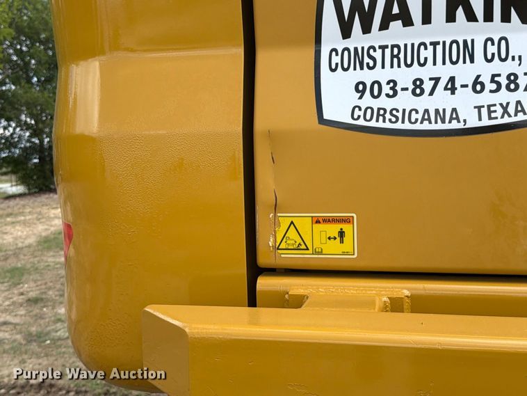 image for item FN3592 2022 Caterpillar 330 TC excavator