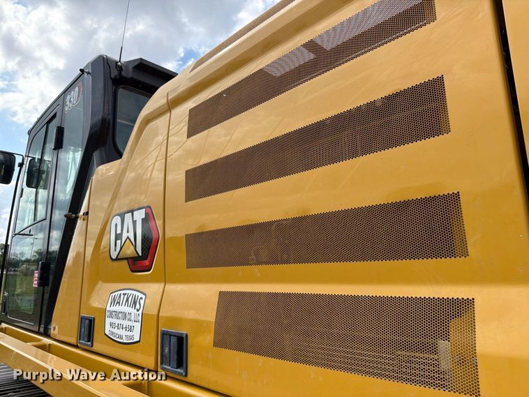 image for item FN3592 2022 Caterpillar 330 TC excavator
