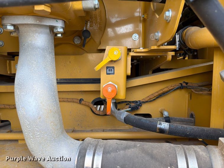 image for item FN3592 2022 Caterpillar 330 TC excavator